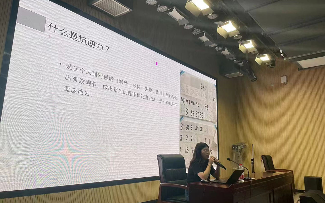 关岭董玉娣中学